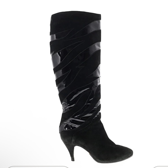 Gorgeous Roberto Cavalli black leather boots!
